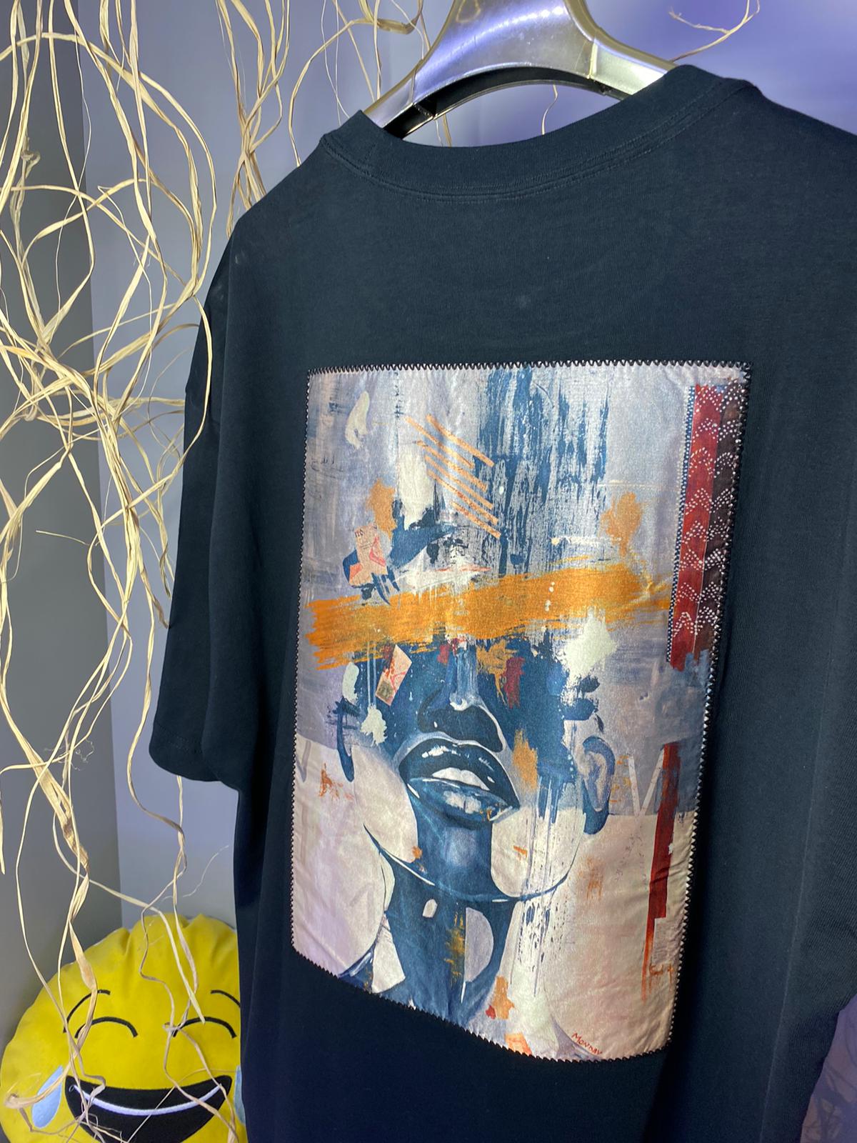 Hend Siyah Oversize Baskılı Tişört